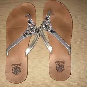 Rhinestone yellow box sandals
